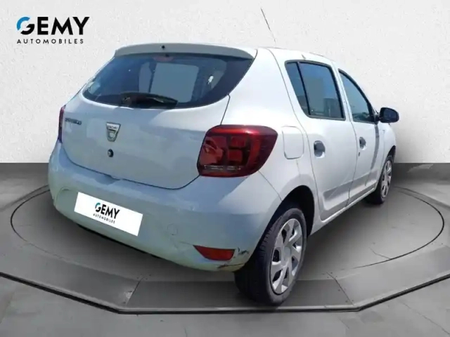Dacia Sandero sce 75 — photo 4