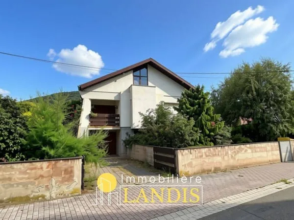 Maison 8 pièces 200 m²