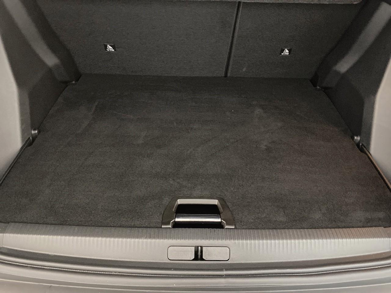 Peugeot 2008 hybrid 145 ch e-dcs6 allure — photo 6