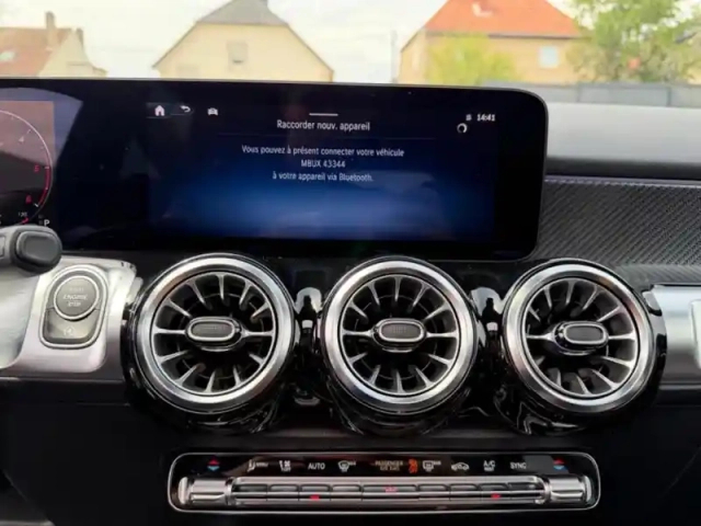 Mercedes Glb 220 d 4matic amg line — photo 40