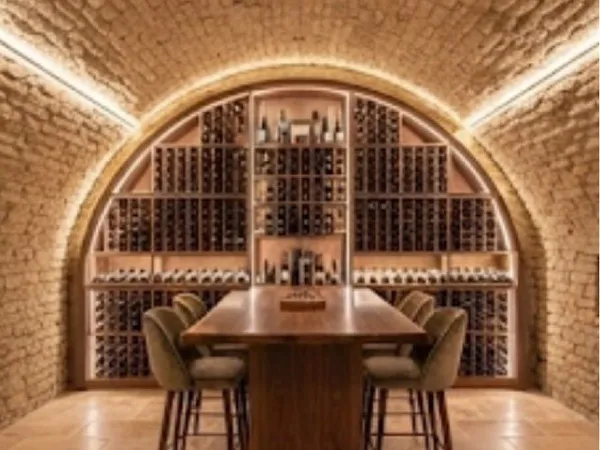 Cave 120m2