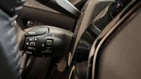 Peugeot 2008 1.2 100ch S&S Allure — photo 16