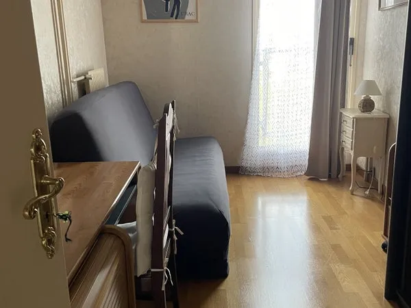 Location d’une chambre  meublée chez l’habitant
