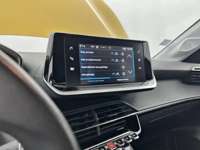 Peugeot 208 puretech 75 s&amp;s bvm5 — photo 47