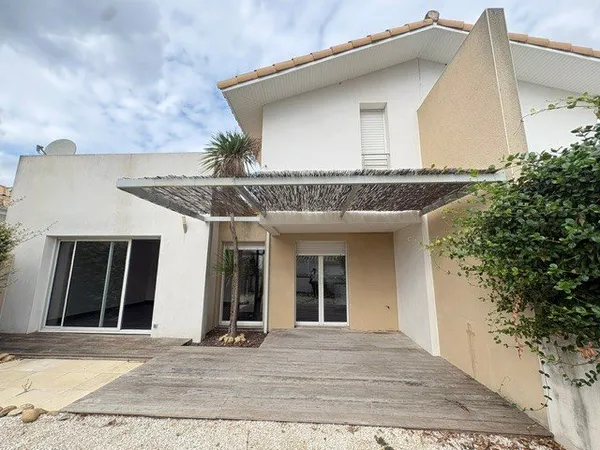 CAVEIRAC, proche Nîmes - Villa type 4 pièces de standing