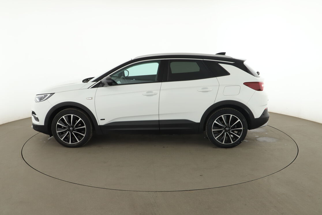 Opel Grandland X 1.6 Hybrid Elite Auto — photo 2