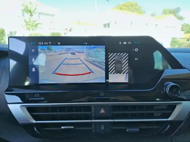 Citroën C4 e- 156 ch autonomie étendue — photo 15