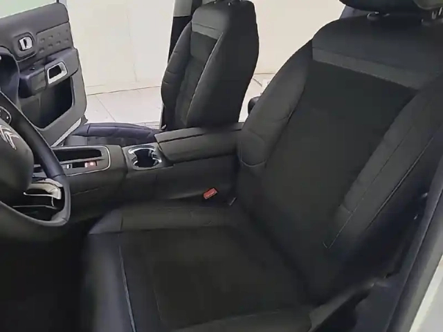 Citroën C5 Aircross hybride 136 e-dcs6 — photo 53