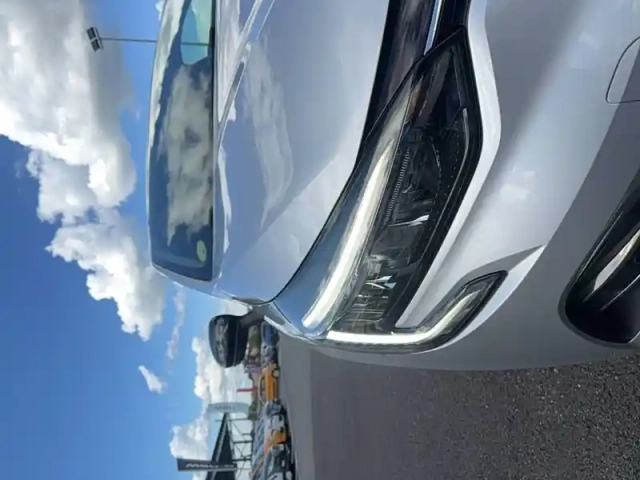 Renault Clio blue dci 100 — photo 9