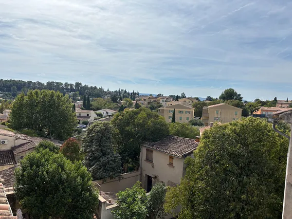 Appartement en Duplex à Lorgues de type T4 avec 2 caves