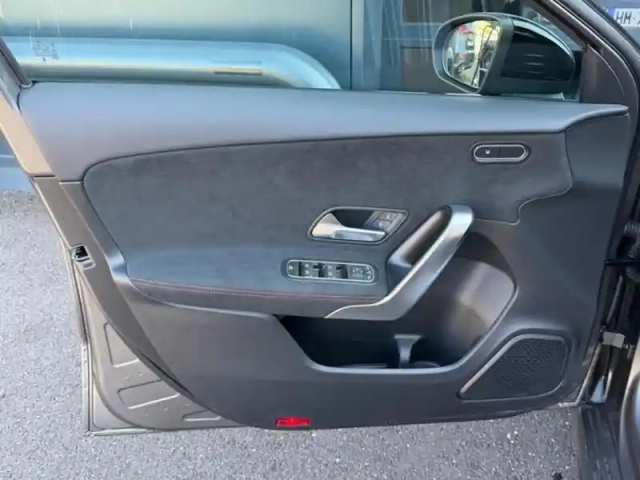 Mercedes Classe A 200 amg line — photo 34