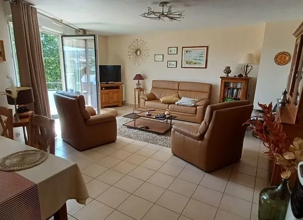 Appartement 4 pièces 95 m2 12200 Villefranche de Rouergue