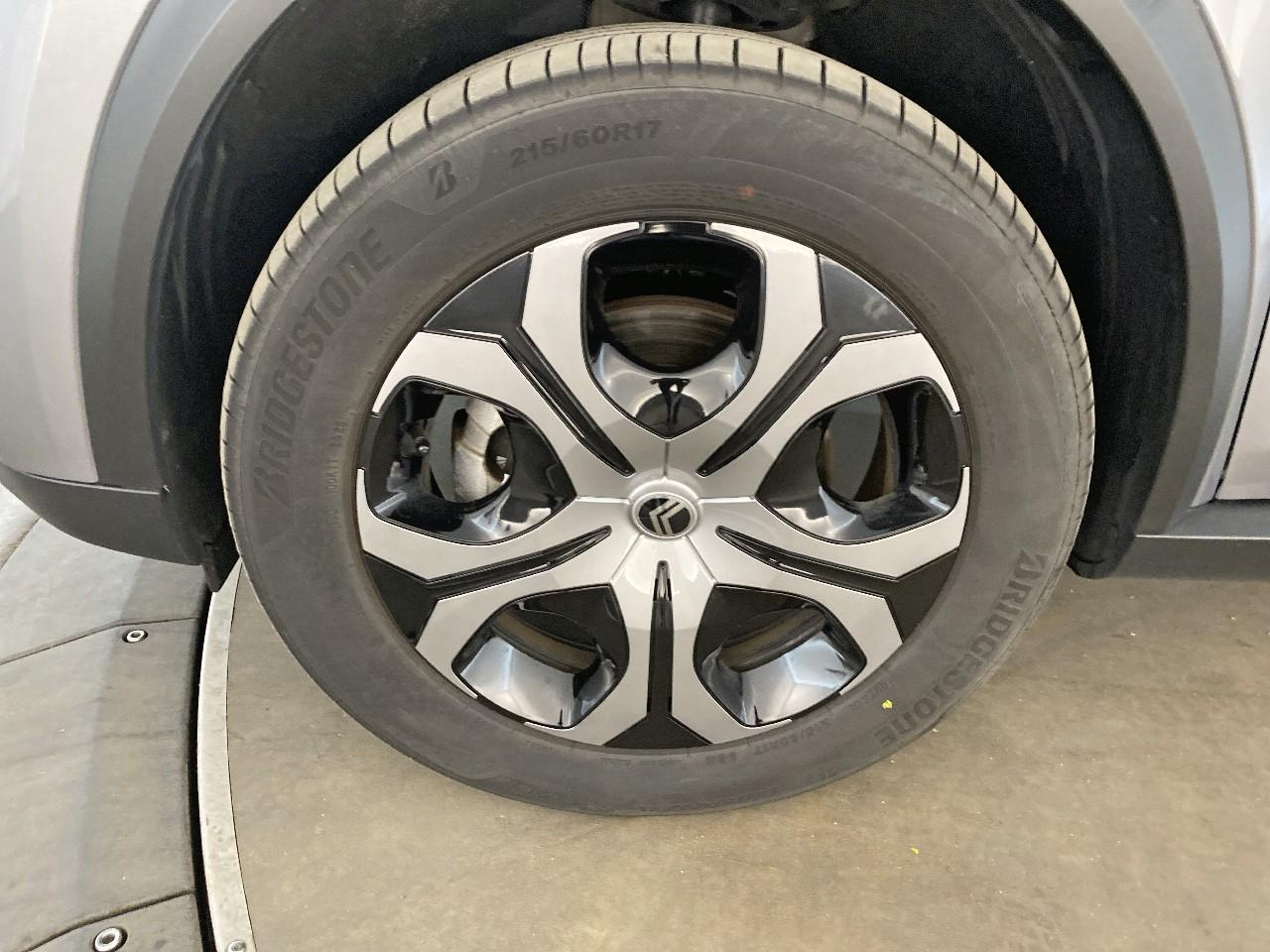 Citroën C3 Aircross hybride 145 ch aut plus — photo 11