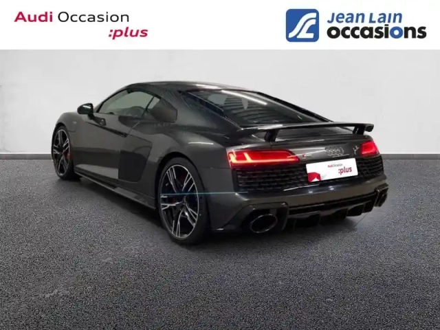 Audi R8 v10 5.2 fsi 620 s tronic 7 — photo 47