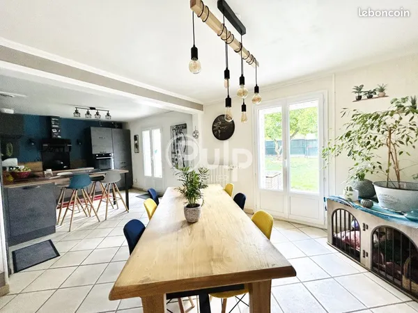 Maison 5 pièces 90 m²