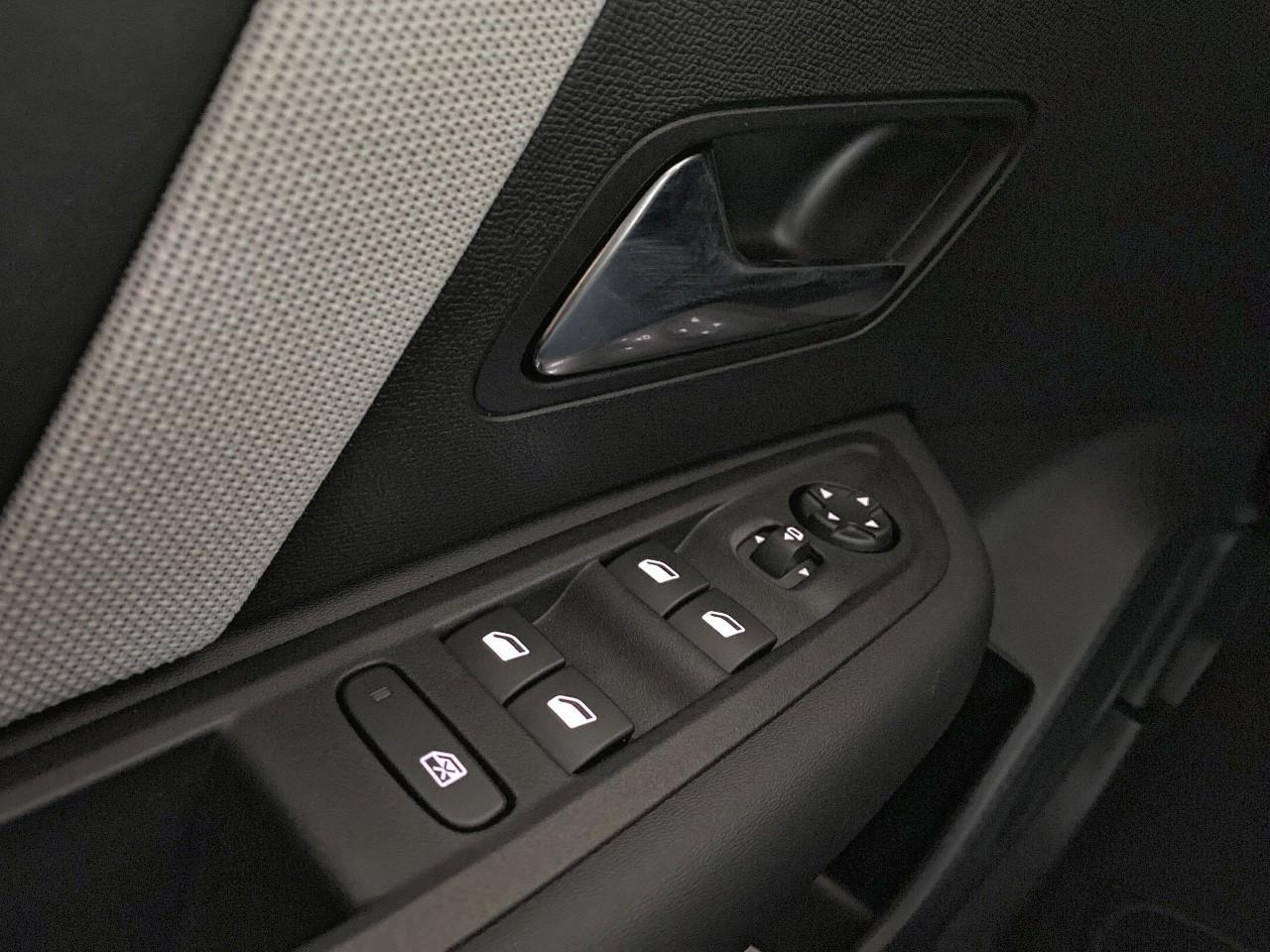 Citroën C4 X hybride 136 ch e-dcs6 max — photo 20