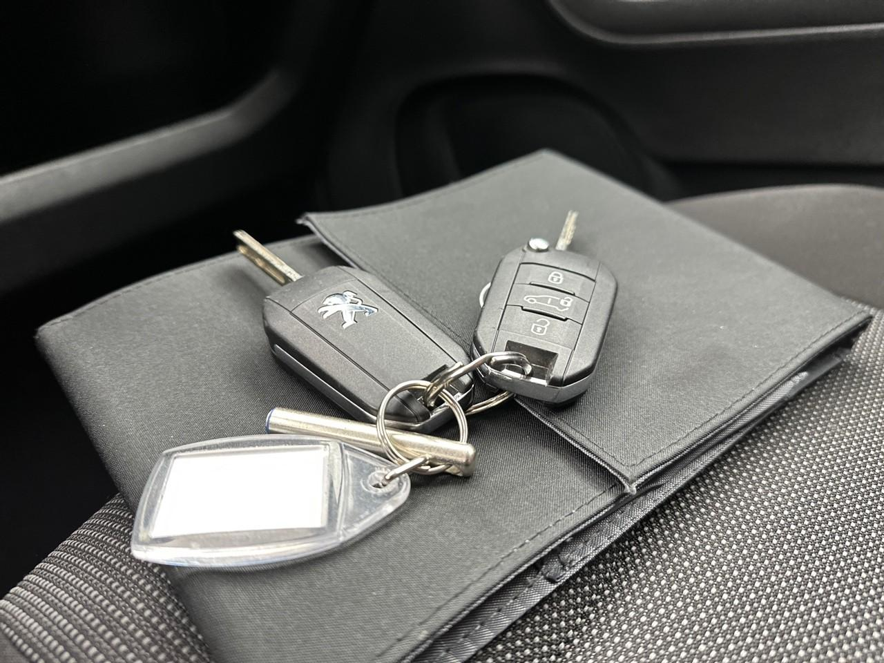 Peugeot Rifter standard bluehdi 100 s&s bvm6 5pl active pack — photo 32