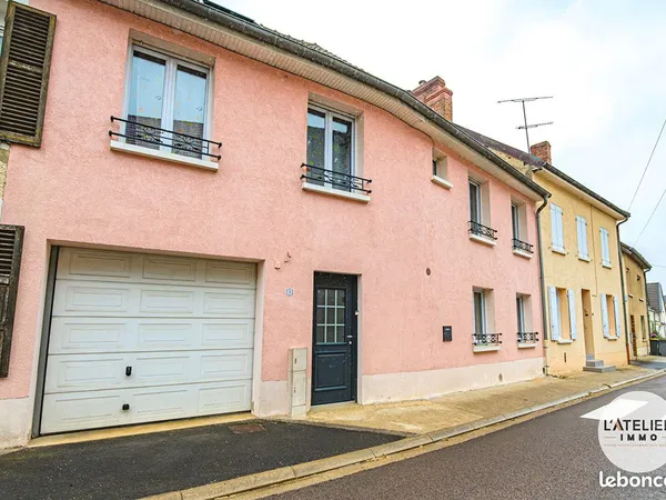 Maison 6 pièces 230 m²