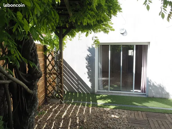 Maison T3 avec cour