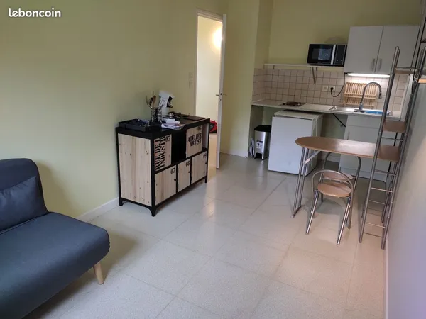 34m2-2 pièces jardin commun