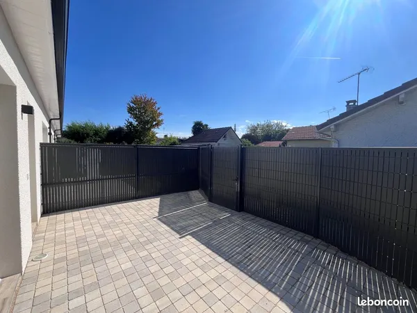 T3 60m2 Duplex, jardinet, climatisation, parking Secteur Billère