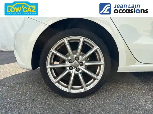 Audi A1 sportback 1.4 tfsi 125 bvm6 — photo 9