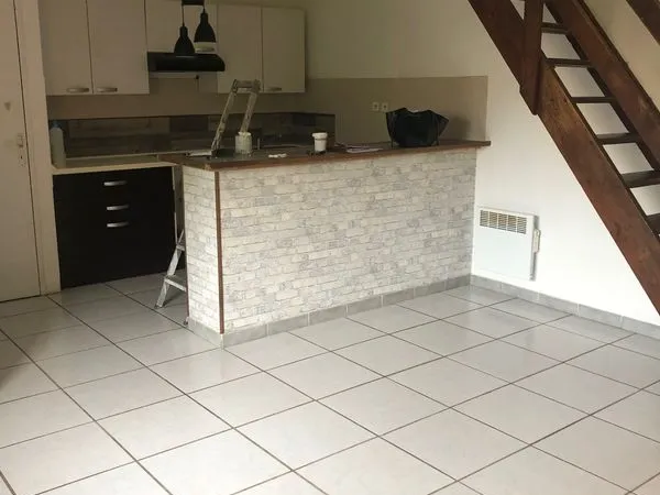 Loue monteux appartement 1er etage