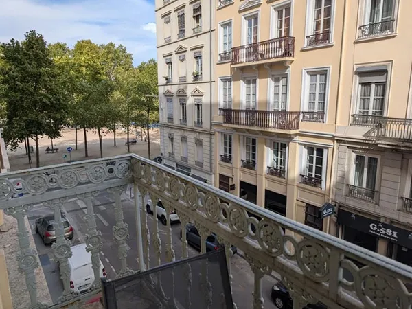 LYON 6 : PLACE Mal LYAUTEY : APPT 109 M²