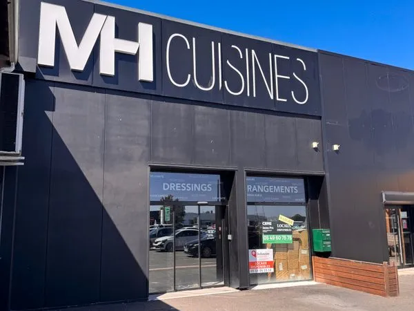 Local commercial 243 m² - poitiers sud - excellente visibilité