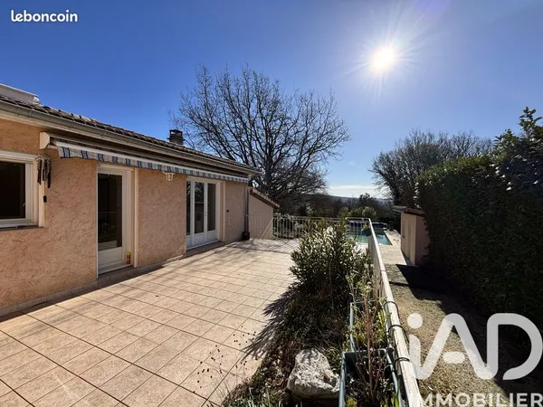 Villa 6 pièces 127 m²