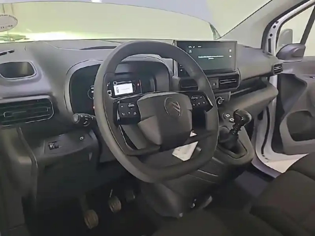 Citroën Berlingo van m diesel 100 ch manuelle — photo 8