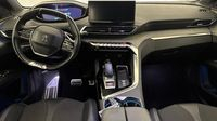 Peugeot 3008 HYBRID 225ch GT e-EAT8 — photo 11