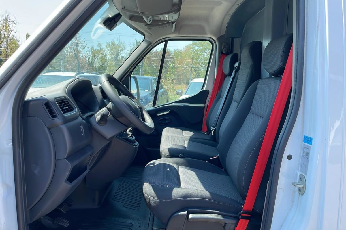Renault Master Fourgon — photo 14