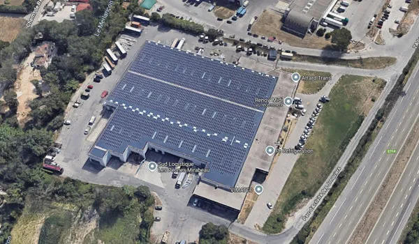 Local commercial 180 m²