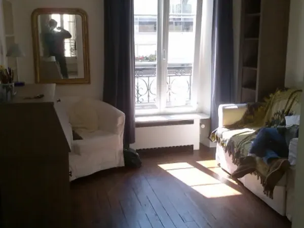 Loue 2 pièces 31m² meublé Paris 15ème (métro Volontaires)