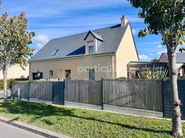 VALOGNES - MAISON AVEC VIE DE PLAIN-PIED - AUCUN TRAVAUX À PRÉVOIR !