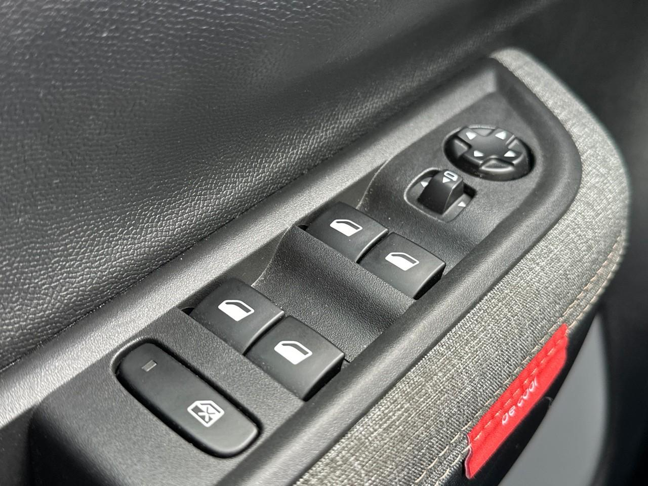 Citroën C3 Aircross hybride 145 ch aut plus — photo 15