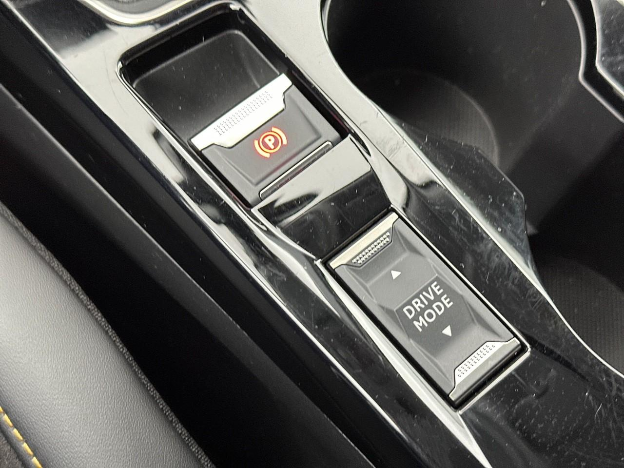 Peugeot 2008 puretech 130 s&s bvm6 roadtrip — photo 32