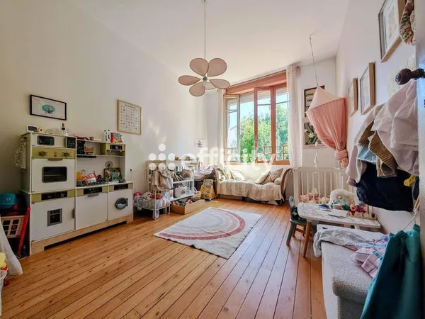 Appartement 5 pièces 90 m²