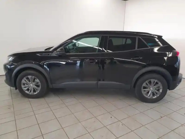Peugeot 2008 e- 136ch style — photo 5
