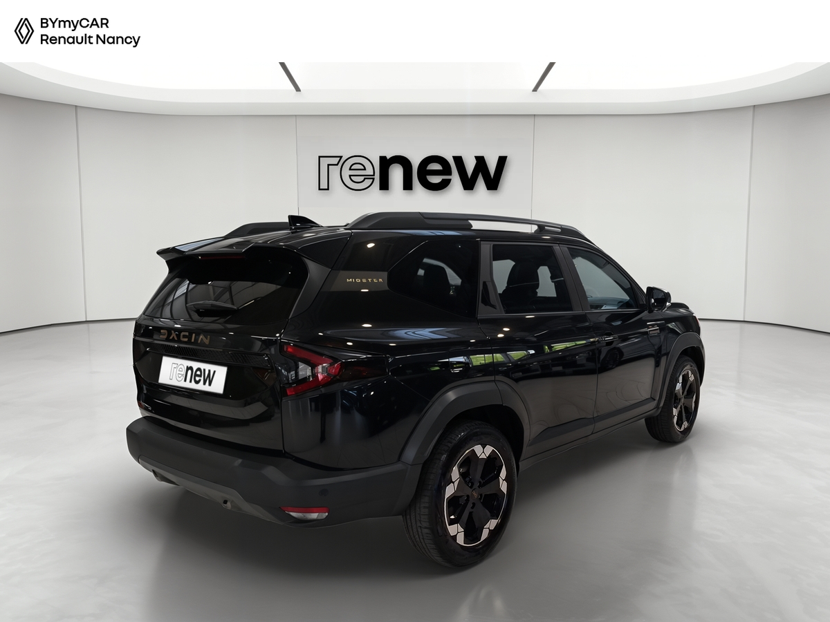 Dacia Bigster Hybrid 155 — photo 5
