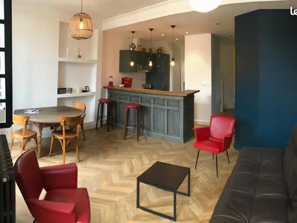 Meublé T3 - Duplex de charme - Hypercentre