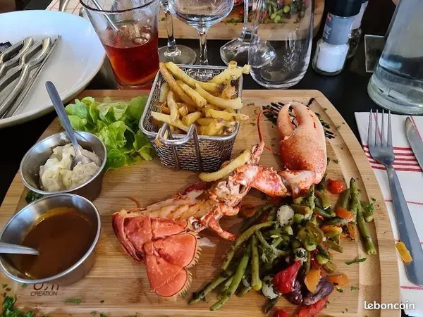 Bar, brasserie Arzon
