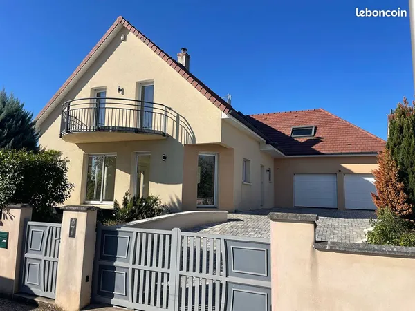 Maison 7 pièces 195 m²