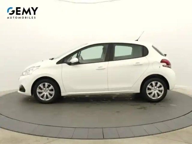 Peugeot 208 affaire bluehdi 100 s&amp;s bvm5 — photo 40