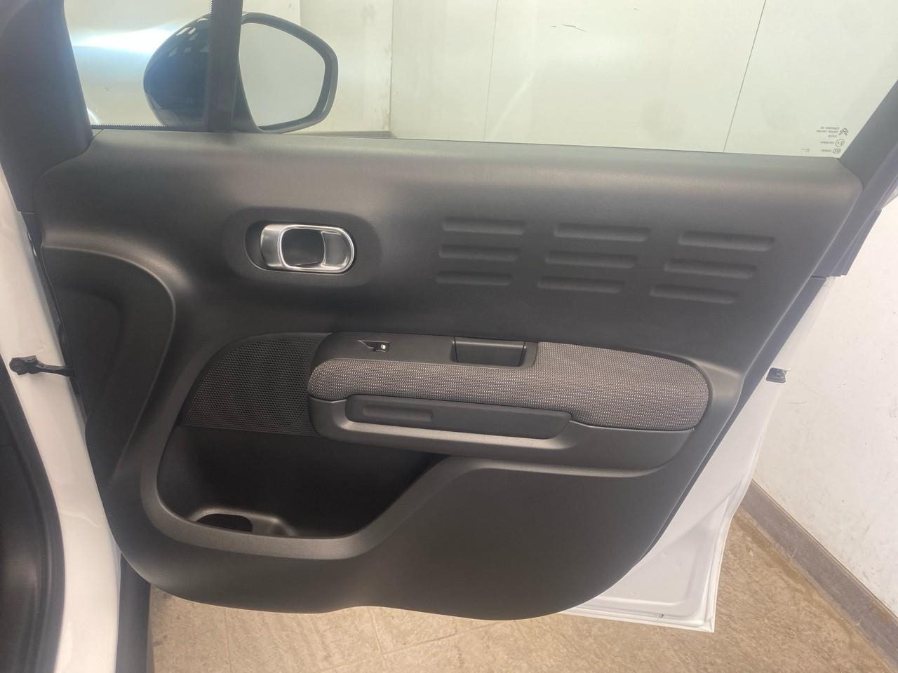 Citroën C3 Aircross bluehdi 110 s&s bvm6 plus — photo 23