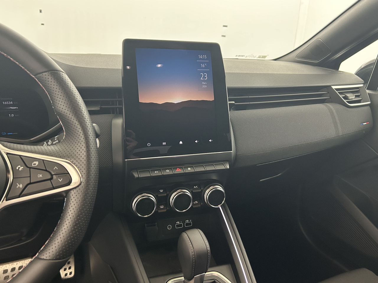 Renault Clio 5 — photo 12