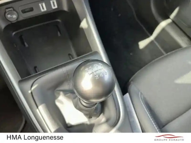 Jeep Avenger 1.2 turbo t3 100ch summit — photo 15