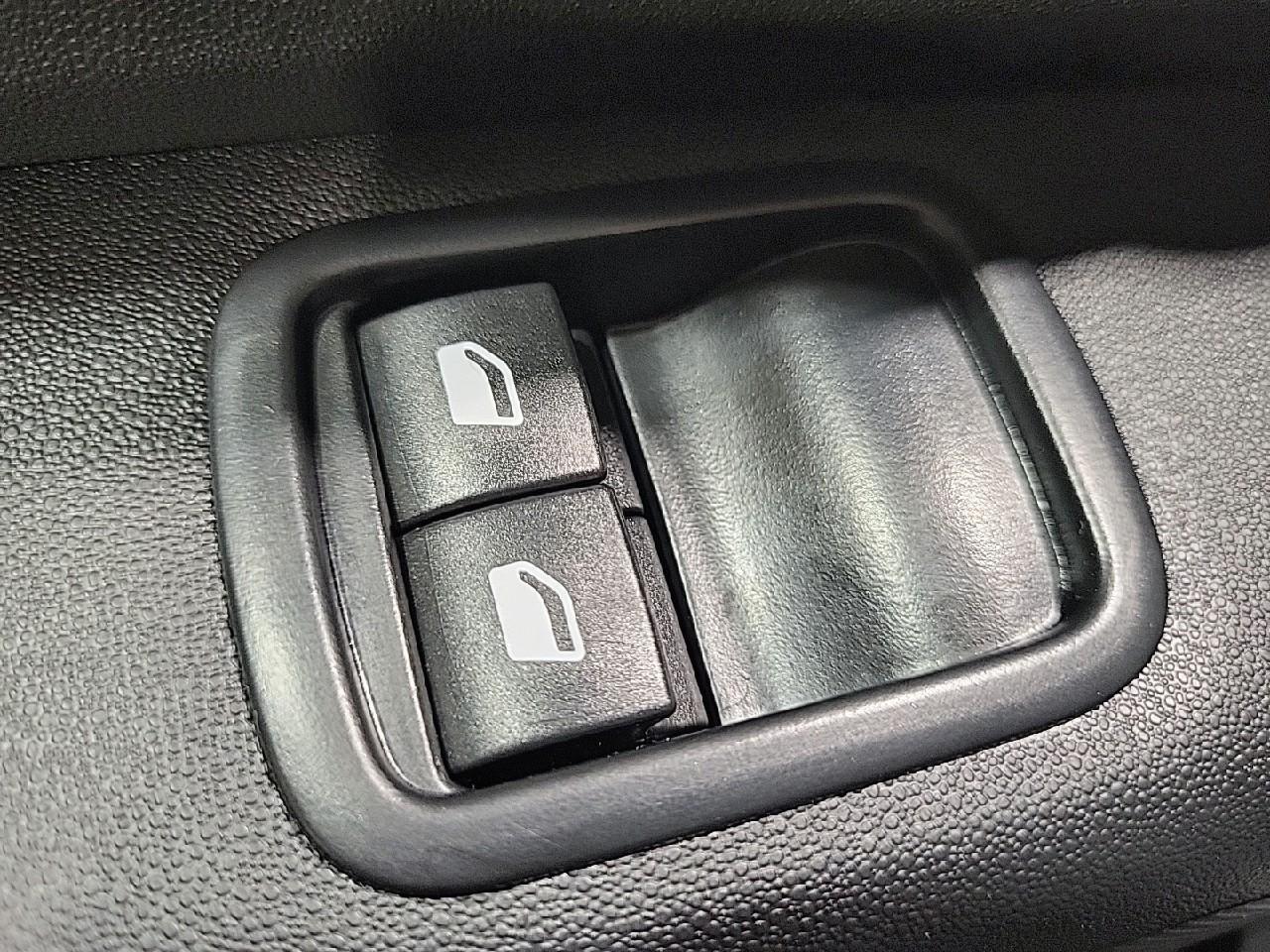 Citroën C3 puretech 83 s&s bvm5 c-series — photo 23