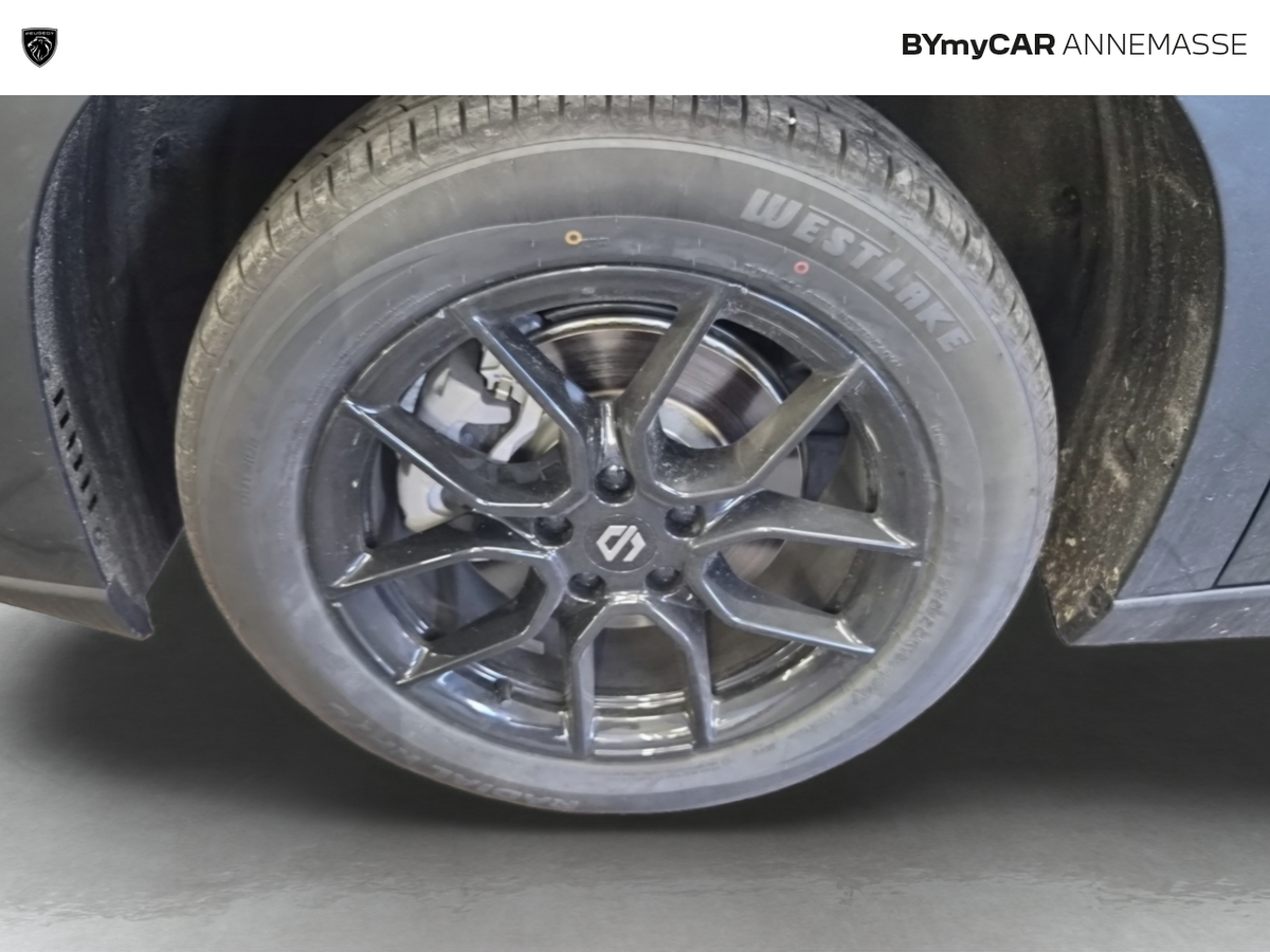 Leapmotor C10 REEV 28.4 kWh - 158 kW — photo 14